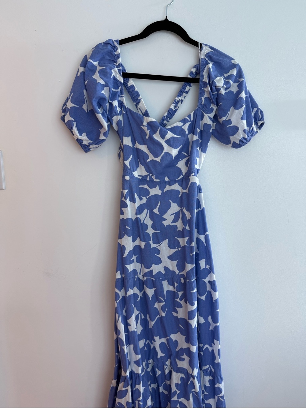 Simons Blue and White Floral Puff-Sleeve Maxi Dress